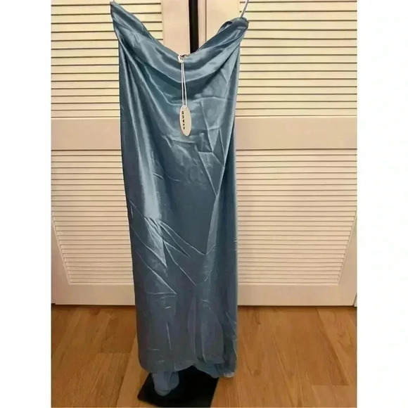 New NWT STAUD Voyager Satin Fishtail Maxi Sz 4 Retails $475 - Picture 8 of 10